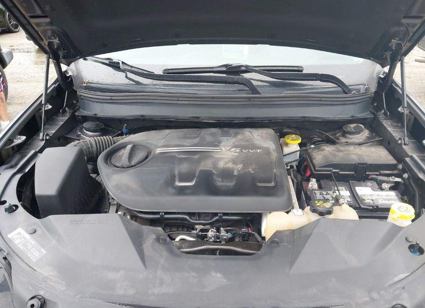 Photo 10 of 2019 Jeep Cherokee TRAILHAWK 4X4 (VIN 1C4PJMBX8KD335192)