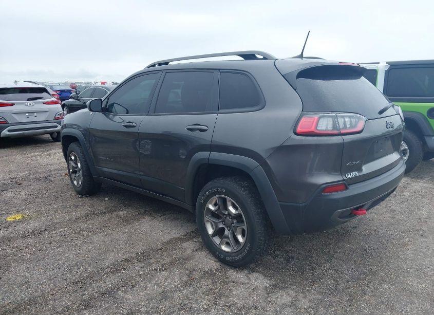 Photo 3 of 2019 Jeep Cherokee TRAILHAWK 4X4 (VIN 1C4PJMBX8KD335192)