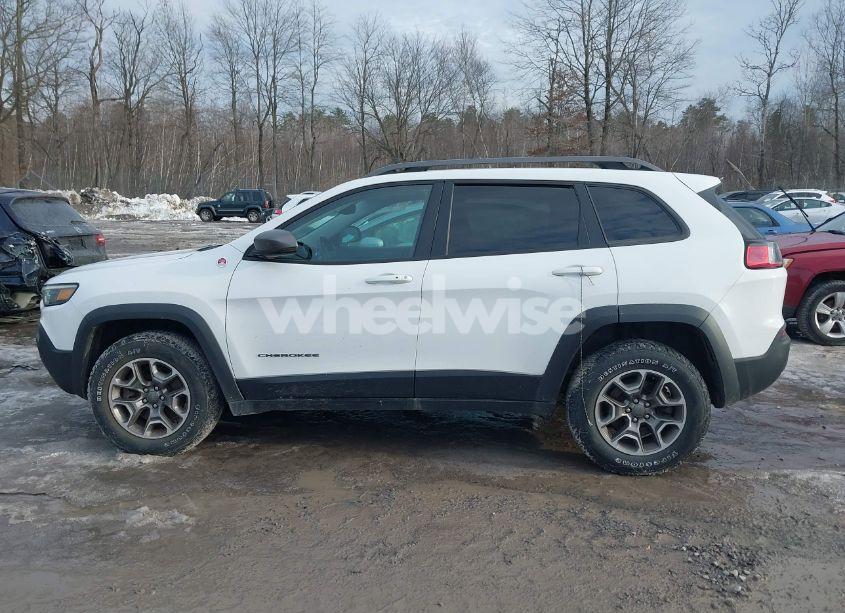 Photo 14 of 2021 Jeep Cherokee TRAILHAWK 4X4 (VIN 1C4PJMBX8MD111326)