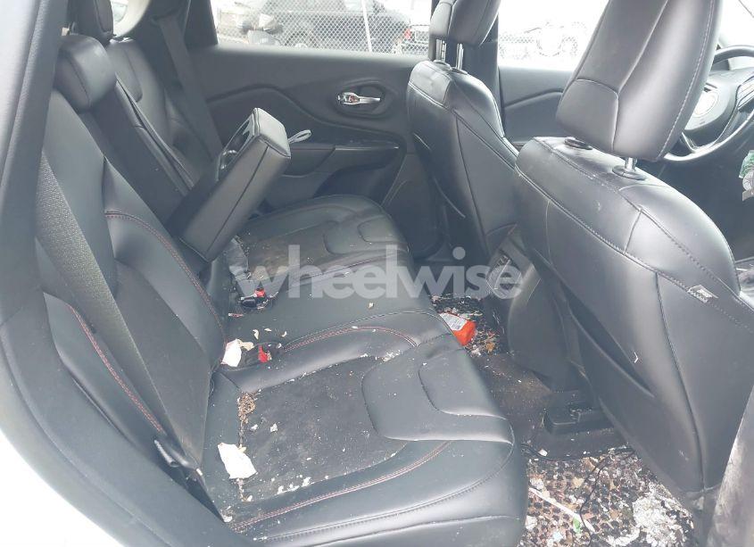 Photo 8 of 2021 Jeep Cherokee TRAILHAWK 4X4 (VIN 1C4PJMBX8MD111326)