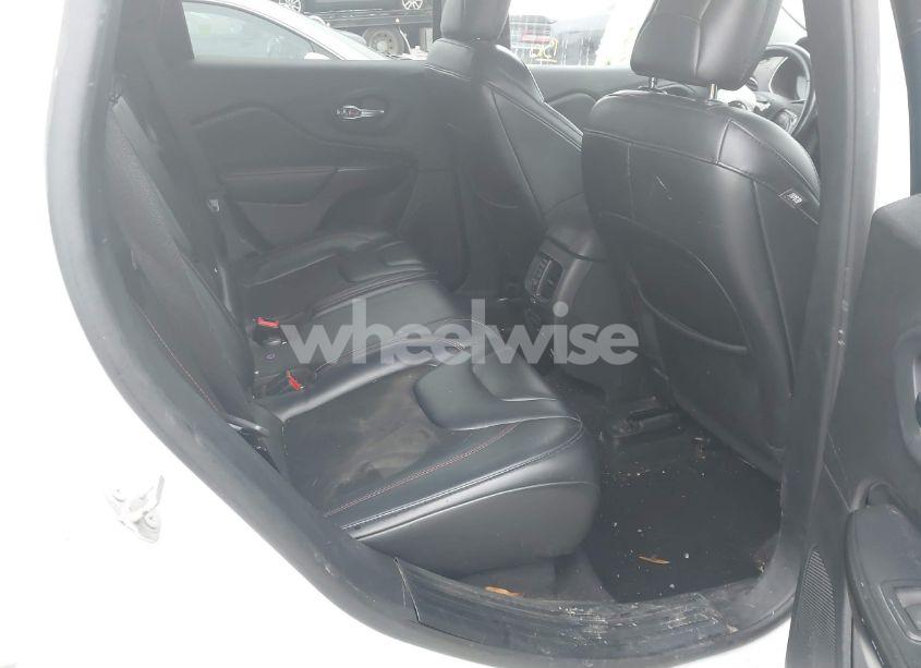 Photo 8 of 2020 Jeep Cherokee TRAILHAWK 4X4 (VIN 1C4PJMBX9LD529182)