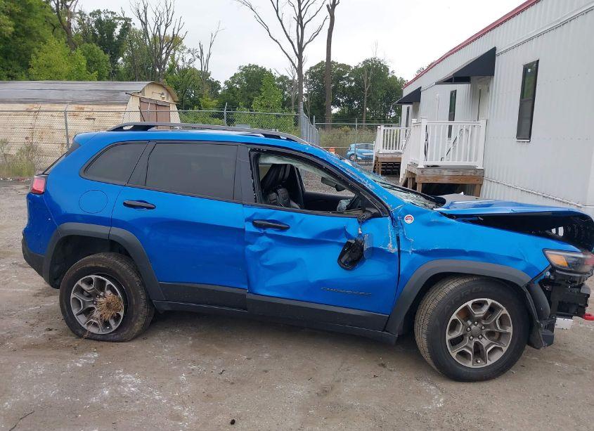Photo 12 of 2021 Jeep Cherokee TRAILHAWK 4X4 (VIN 1C4PJMBXXMD177389)