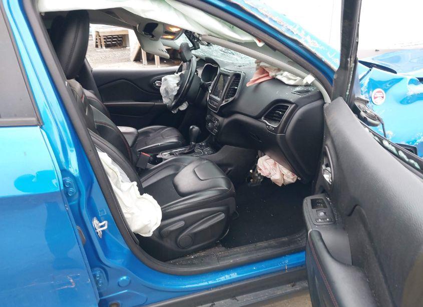 Photo 5 of 2021 Jeep Cherokee TRAILHAWK 4X4 (VIN 1C4PJMBXXMD177389)