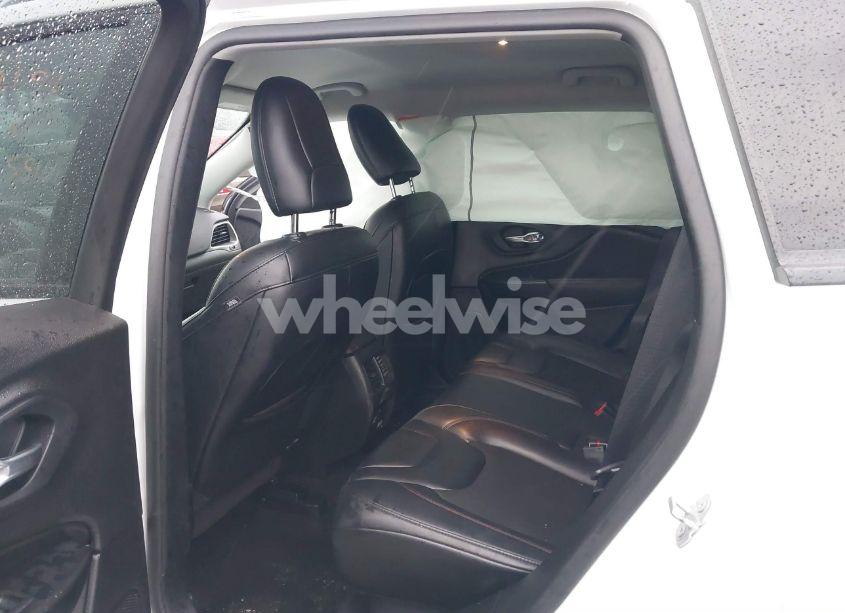 Photo 8 of 2021 Jeep Cherokee TRAILHAWK 4X4 (VIN 1C4PJMBXXMD247313)