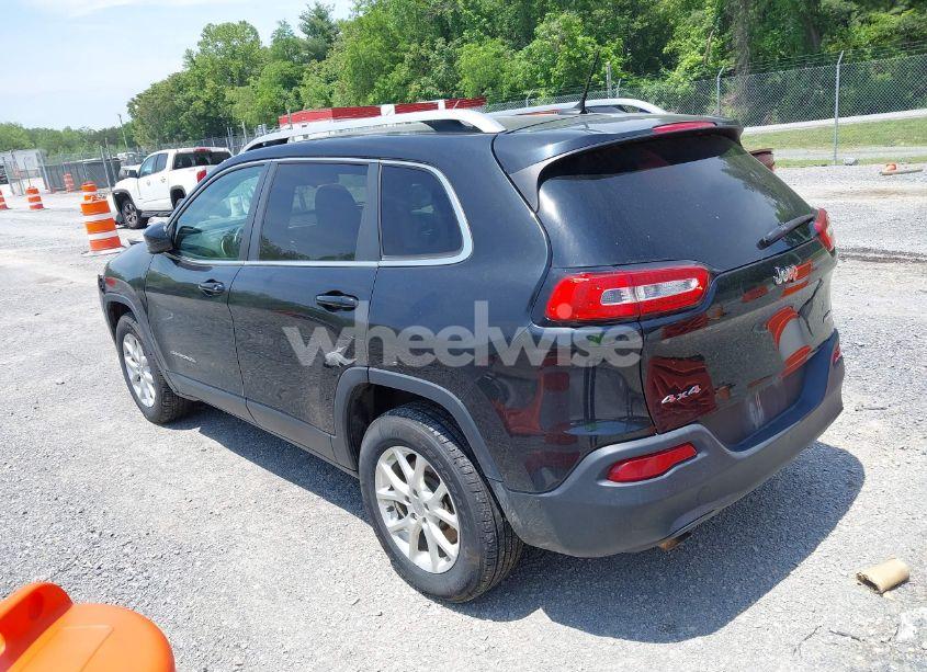 Photo 3 of 2014 Jeep Cherokee LATITUDE (VIN 1C4PJMCB0EW172484)