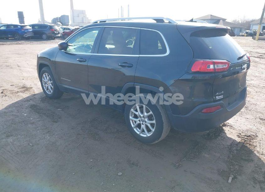 Photo 3 of 2014 Jeep Cherokee LATITUDE (VIN 1C4PJMCB0EW185929)