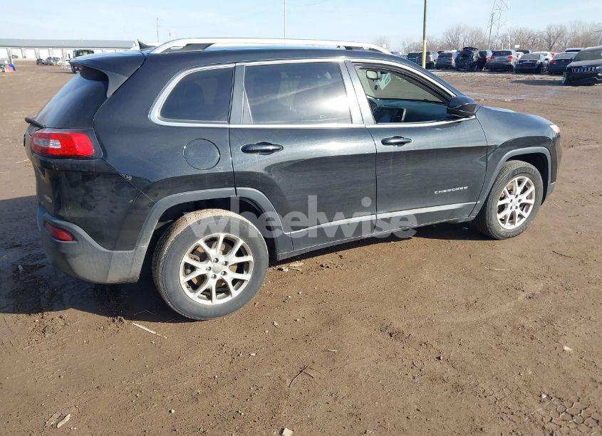 Photo 4 of 2014 Jeep Cherokee LATITUDE (VIN 1C4PJMCB0EW185929)