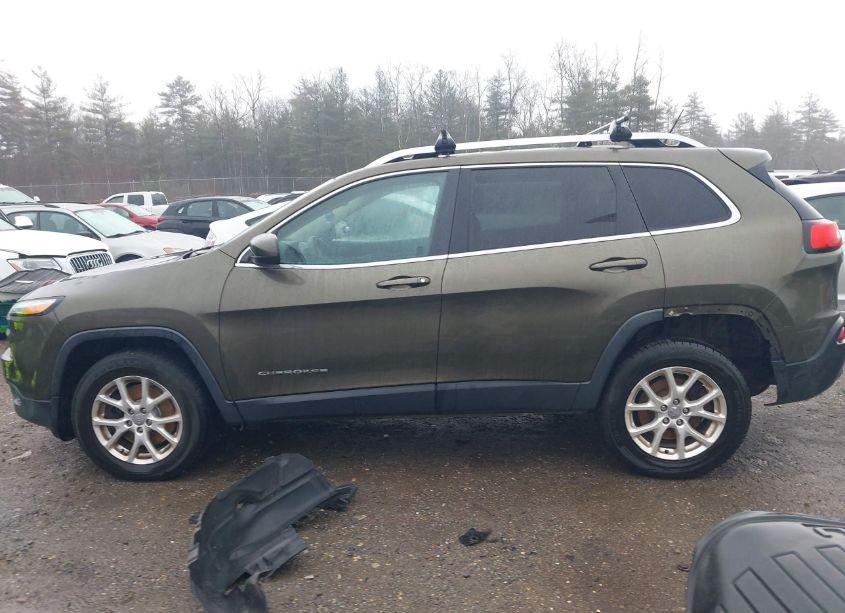 Photo 15 of 2014 Jeep Cherokee LATITUDE (VIN 1C4PJMCB0EW191391)