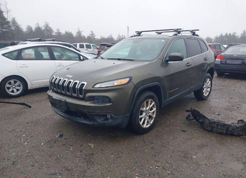 Photo 2 of 2014 Jeep Cherokee LATITUDE (VIN 1C4PJMCB0EW191391)