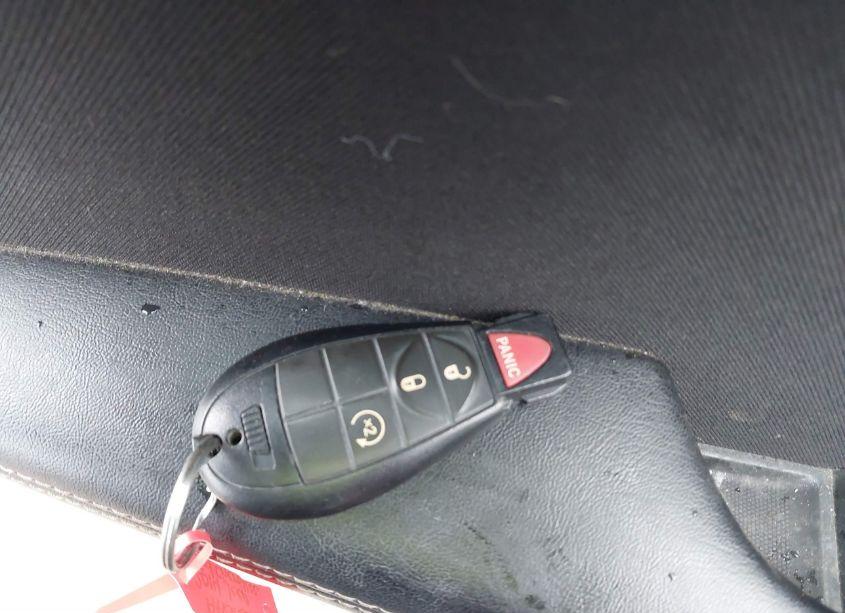 Photo 11 of 2014 Jeep Cherokee LATITUDE (VIN 1C4PJMCB0EW211803)