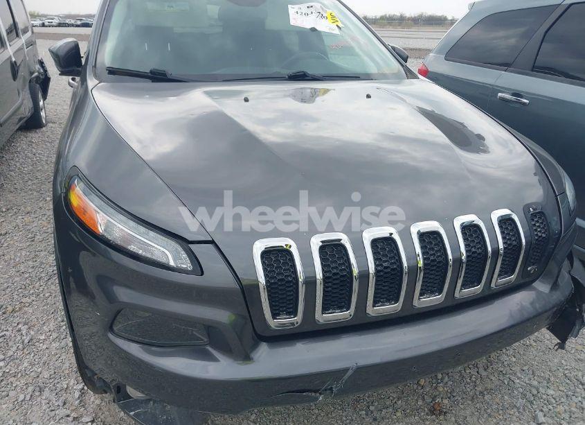 Photo 20 of 2014 Jeep Cherokee LATITUDE (VIN 1C4PJMCB0EW227760)