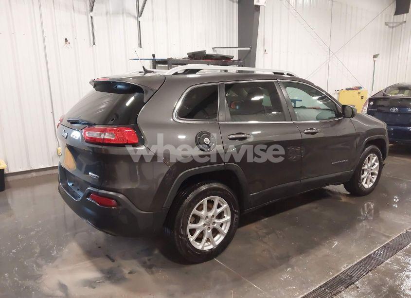 Photo 4 of 2014 Jeep Cherokee LATITUDE (VIN 1C4PJMCB0EW227760)