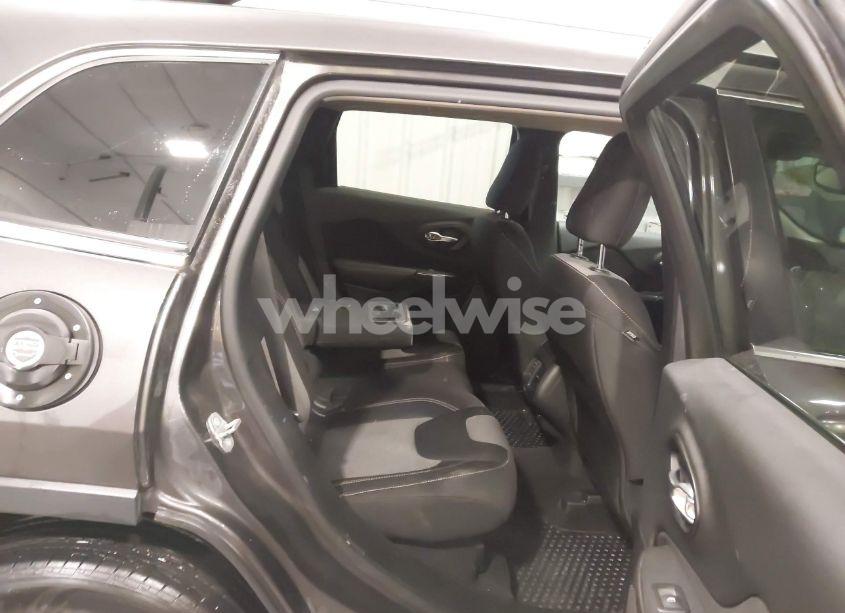 Photo 8 of 2014 Jeep Cherokee LATITUDE (VIN 1C4PJMCB0EW227760)