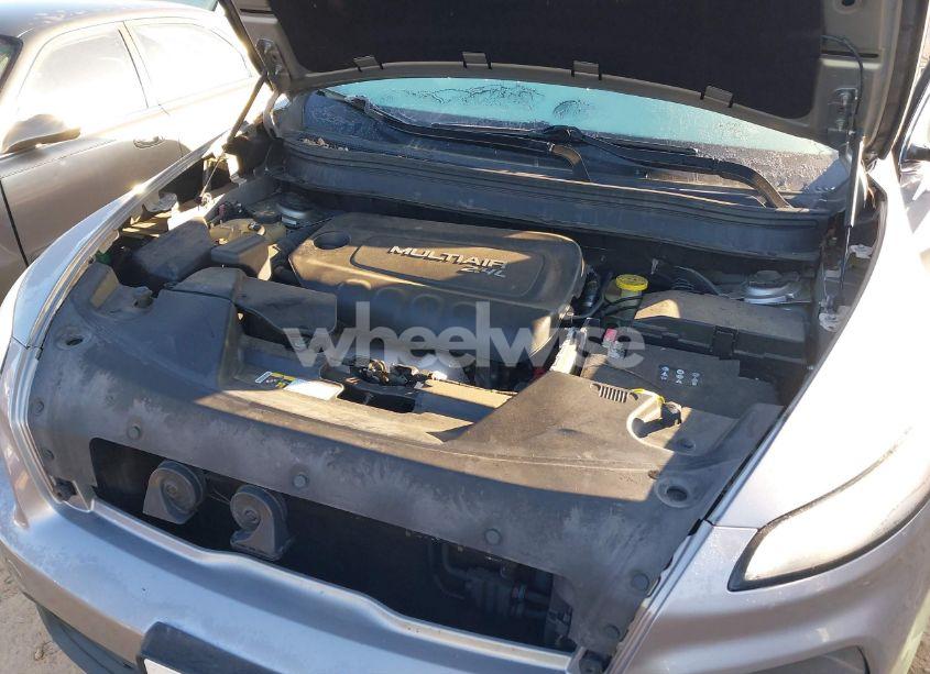 Photo 10 of 2014 Jeep Cherokee LATITUDE (VIN 1C4PJMCB0EW282001)