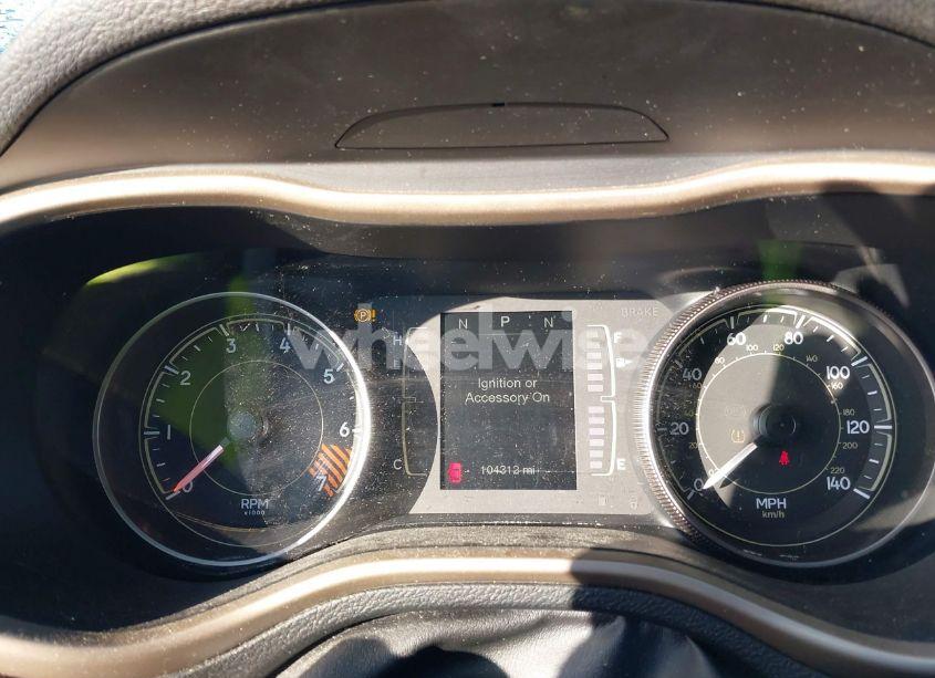 Photo 7 of 2014 Jeep Cherokee LATITUDE (VIN 1C4PJMCB0EW282001)