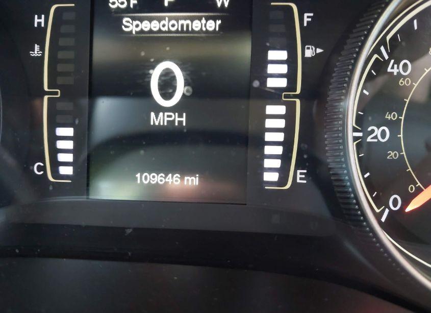 Photo 15 of 2015 Jeep Cherokee LATITUDE (VIN 1C4PJMCB0FW525064)