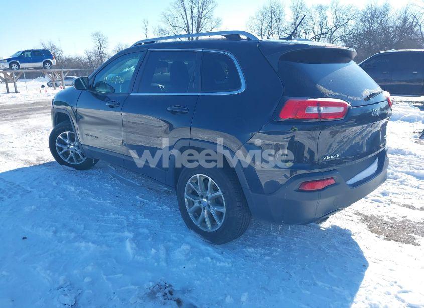 Photo 3 of 2015 Jeep Cherokee LATITUDE (VIN 1C4PJMCB0FW743912)