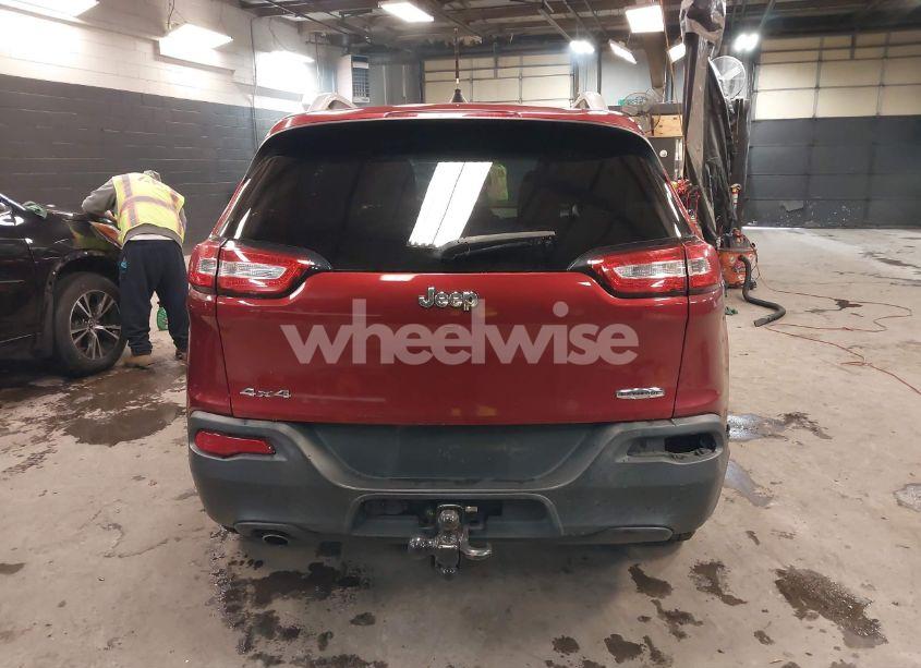 Photo 16 of 2016 Jeep Cherokee LATITUDE (VIN 1C4PJMCB0GW148320)