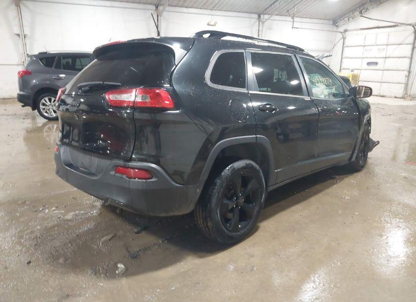 Photo 4 of 2016 Jeep Cherokee ALTITUDE (VIN 1C4PJMCB0GW152531)