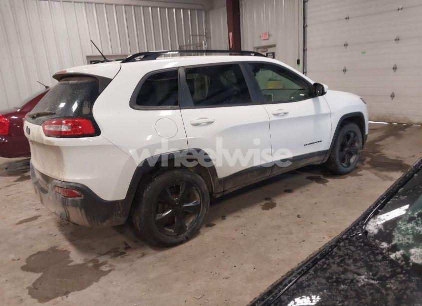 Photo 4 of 2016 Jeep Cherokee ALTITUDE (VIN 1C4PJMCB0GW226093)