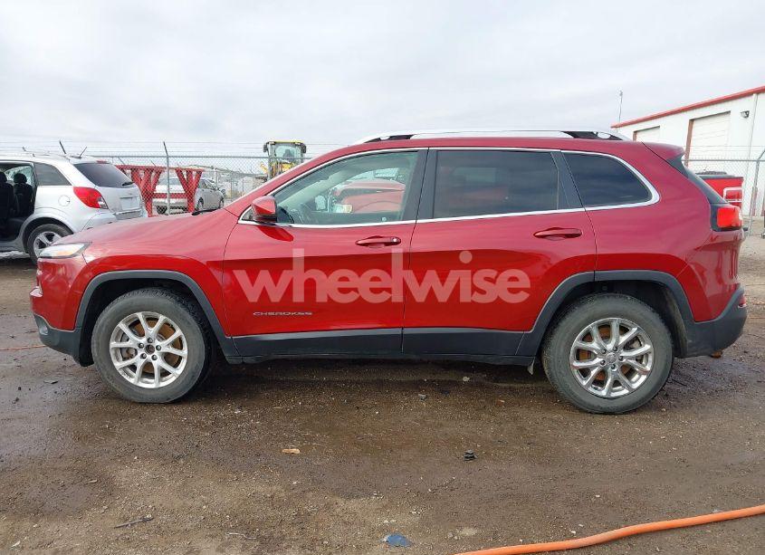 Photo 15 of 2016 Jeep Cherokee LATITUDE (VIN 1C4PJMCB0GW245226)