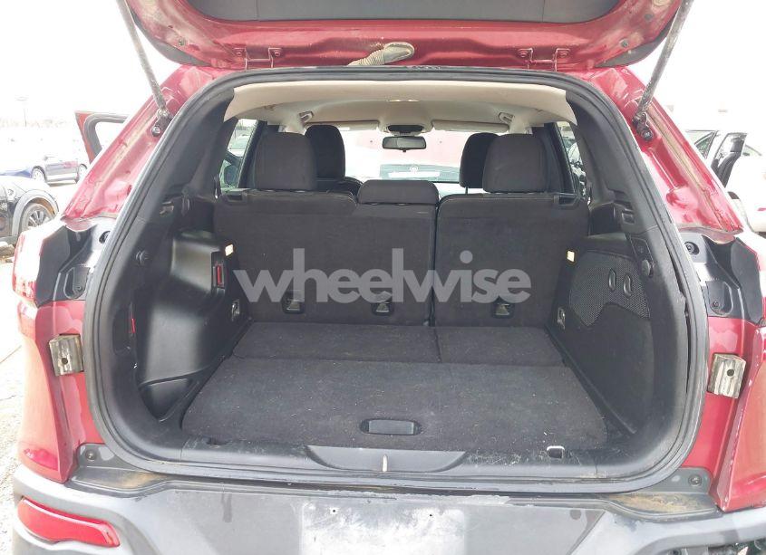 Photo 17 of 2016 Jeep Cherokee LATITUDE (VIN 1C4PJMCB0GW245226)