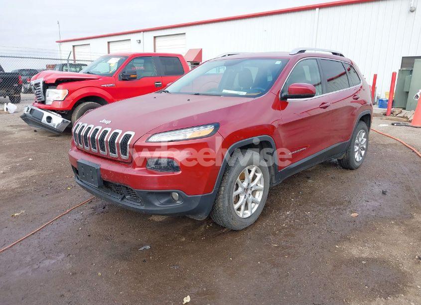 Photo 2 of 2016 Jeep Cherokee LATITUDE (VIN 1C4PJMCB0GW245226)