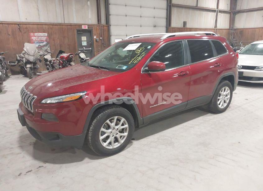 Photo 2 of 2016 Jeep Cherokee LATITUDE (VIN 1C4PJMCB0GW359193)