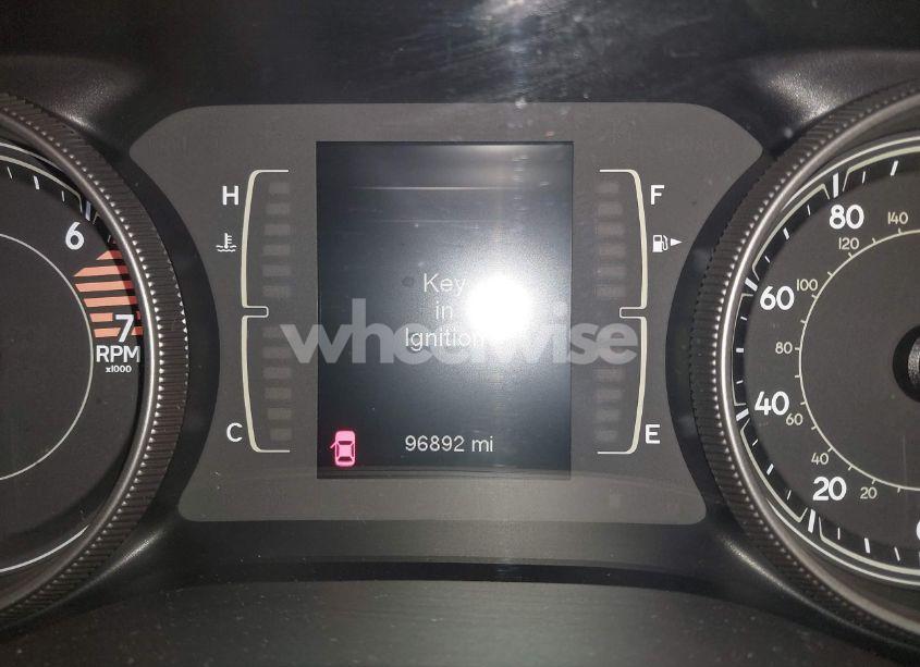 Photo 7 of 2016 Jeep Cherokee LATITUDE (VIN 1C4PJMCB0GW359193)