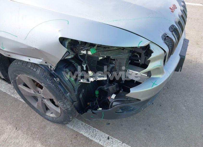 Photo 6 of 2017 Jeep Cherokee 75TH ANNIVERSARY EDITION 4X4 (VIN 1C4PJMCB0HW509286)