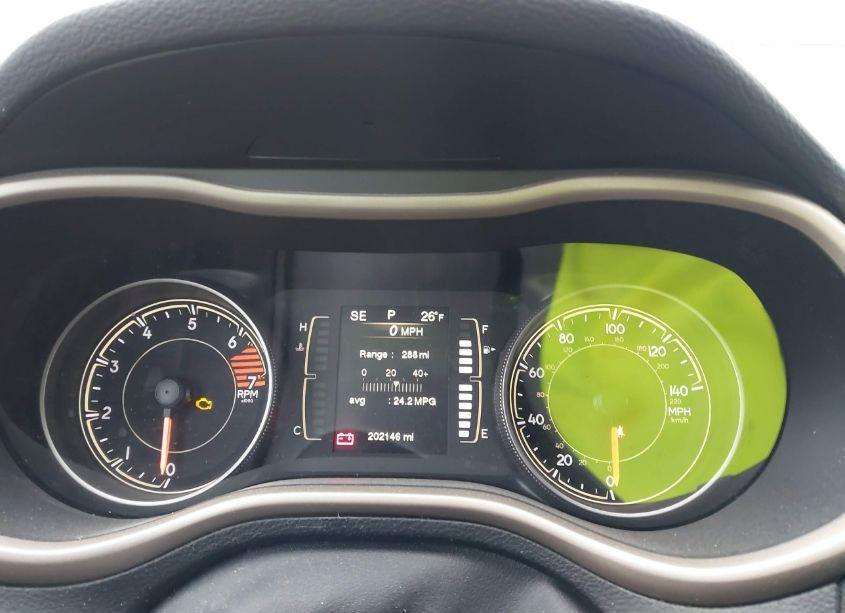 Photo 7 of 2017 Jeep Cherokee LATITUDE 4X4 (VIN 1C4PJMCB0HW537668)