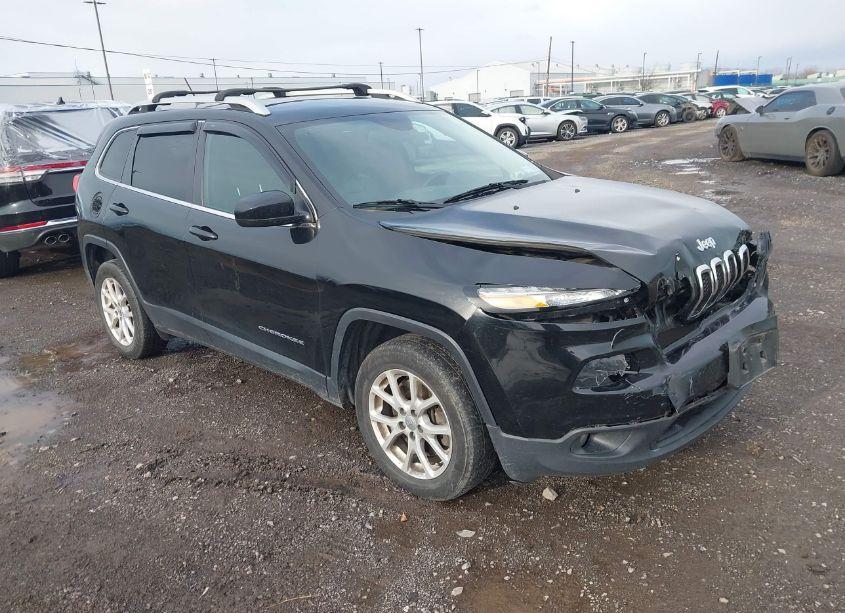 2017 Jeep Cherokee LATITUDE 4X4 (VIN 1C4PJMCB0HW590659) main photo