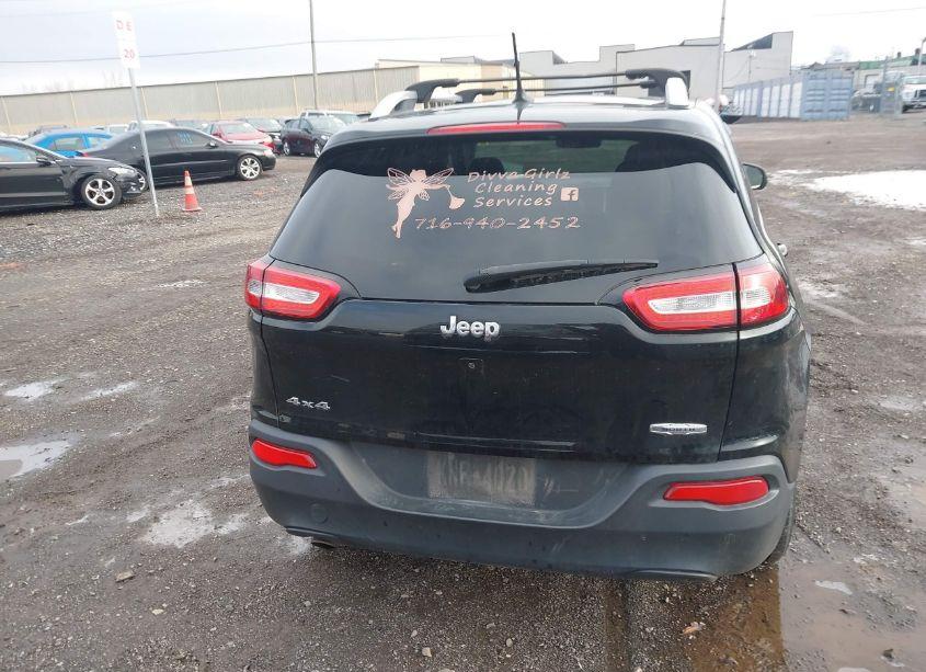 Photo 16 of 2017 Jeep Cherokee LATITUDE 4X4 (VIN 1C4PJMCB0HW590659)