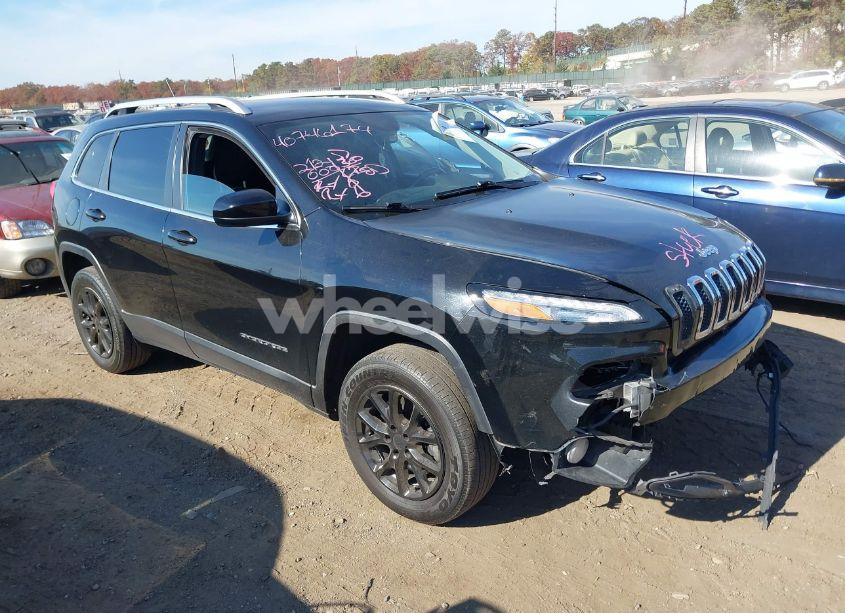 2017 Jeep Cherokee LATITUDE 4X4 (VIN 1C4PJMCB0HW665599) main photo