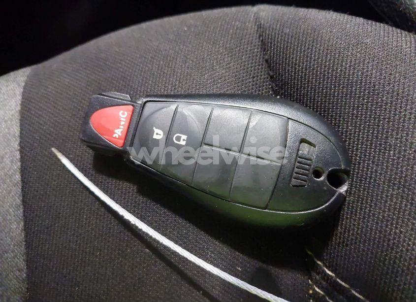 Photo 11 of 2018 Jeep Cherokee LATITUDE 4X4 (VIN 1C4PJMCB0JD592493)