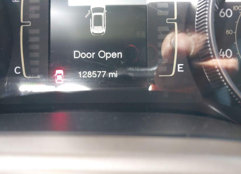 Photo 7 of 2018 Jeep Cherokee LATITUDE 4X4 (VIN 1C4PJMCB0JD614797)