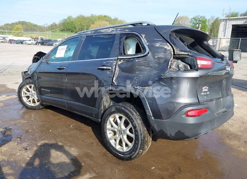 Photo 3 of 2014 Jeep Cherokee LATITUDE (VIN 1C4PJMCB1EW208389)