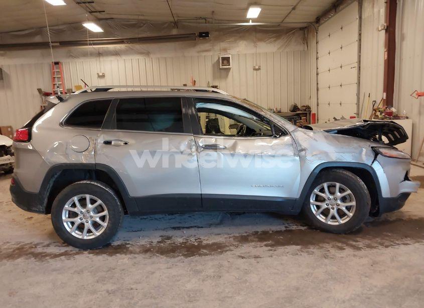 Photo 14 of 2014 Jeep Cherokee LATITUDE (VIN 1C4PJMCB1EW220350)