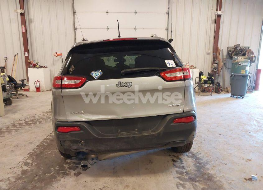 Photo 17 of 2014 Jeep Cherokee LATITUDE (VIN 1C4PJMCB1EW220350)