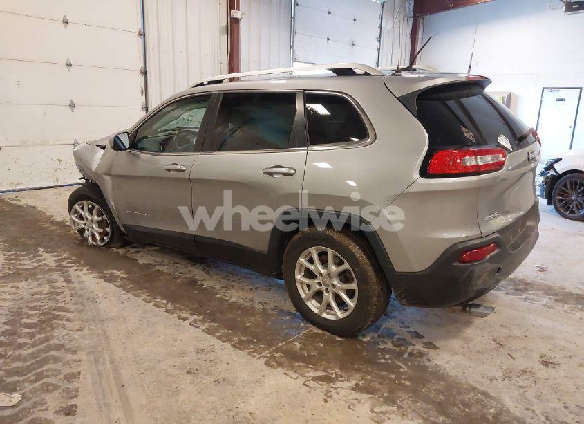 Photo 3 of 2014 Jeep Cherokee LATITUDE (VIN 1C4PJMCB1EW220350)