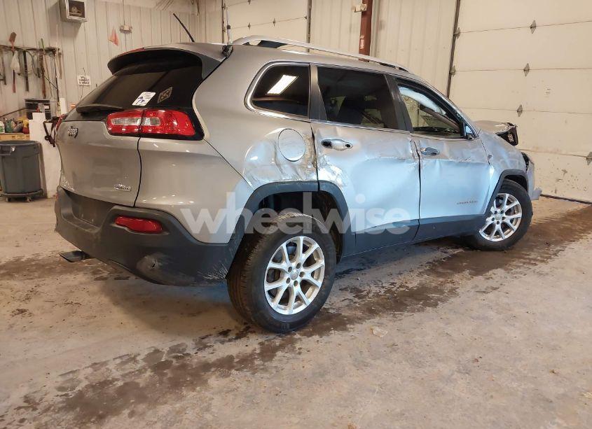 Photo 4 of 2014 Jeep Cherokee LATITUDE (VIN 1C4PJMCB1EW220350)