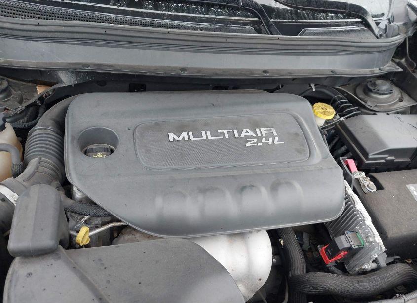 Photo 10 of 2014 Jeep Cherokee LATITUDE (VIN 1C4PJMCB1EW259925)