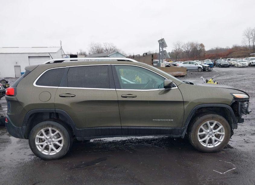 Photo 13 of 2014 Jeep Cherokee LATITUDE (VIN 1C4PJMCB1EW259925)