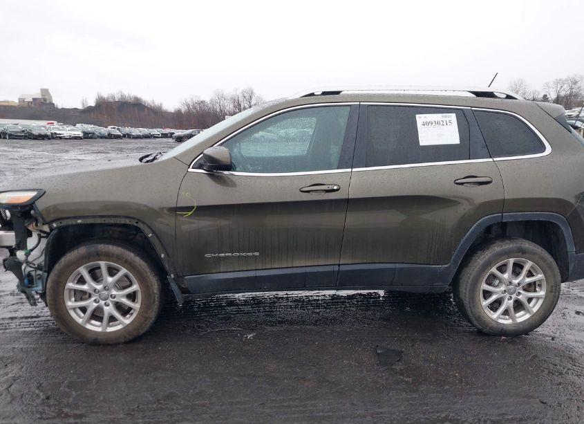 Photo 14 of 2014 Jeep Cherokee LATITUDE (VIN 1C4PJMCB1EW259925)