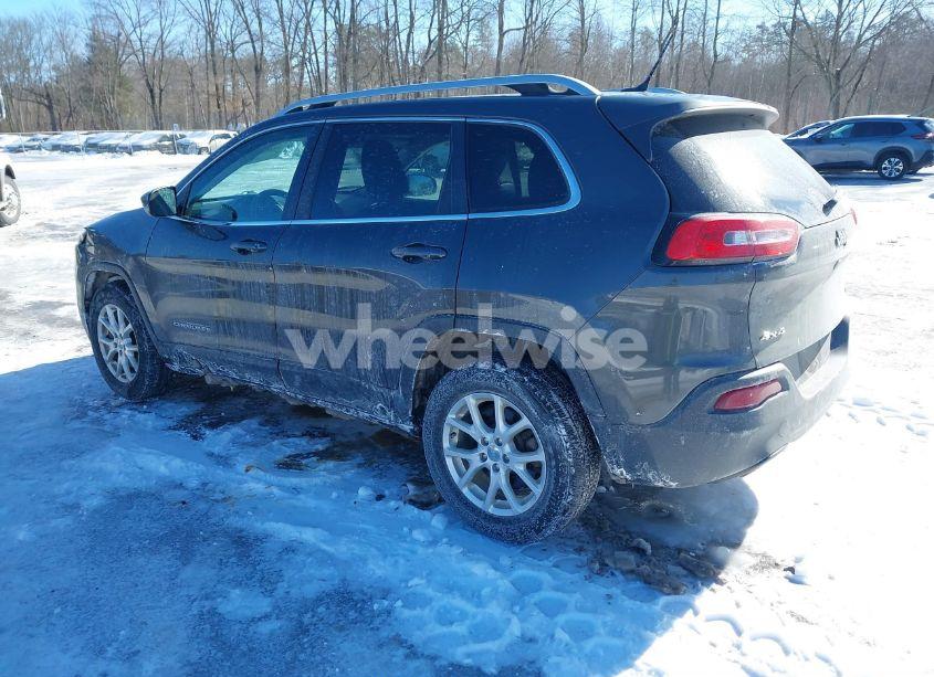 Photo 3 of 2015 Jeep Cherokee LATITUDE (VIN 1C4PJMCB1FW625707)
