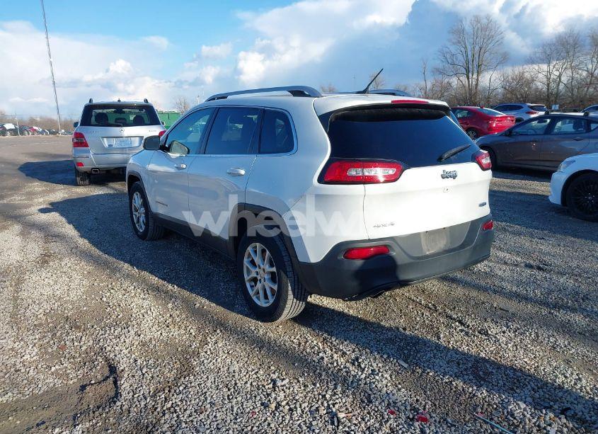 Photo 3 of 2015 Jeep Cherokee LATITUDE (VIN 1C4PJMCB1FW749766)