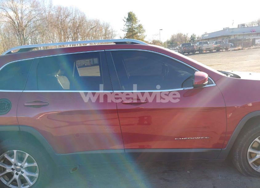 Photo 13 of 2016 Jeep Cherokee LATITUDE (VIN 1C4PJMCB1GW115228)