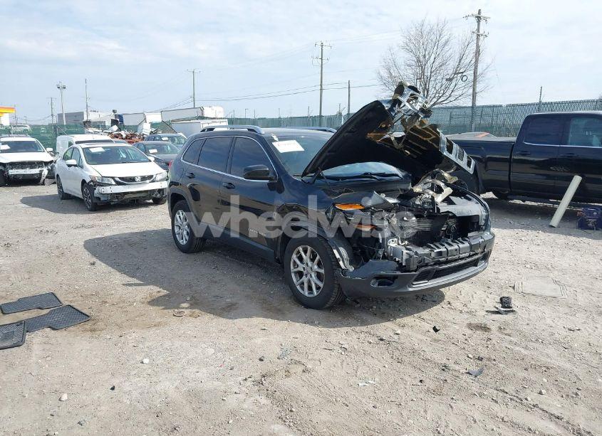 2016 Jeep Cherokee LATITUDE (VIN 1C4PJMCB1GW143420) main photo