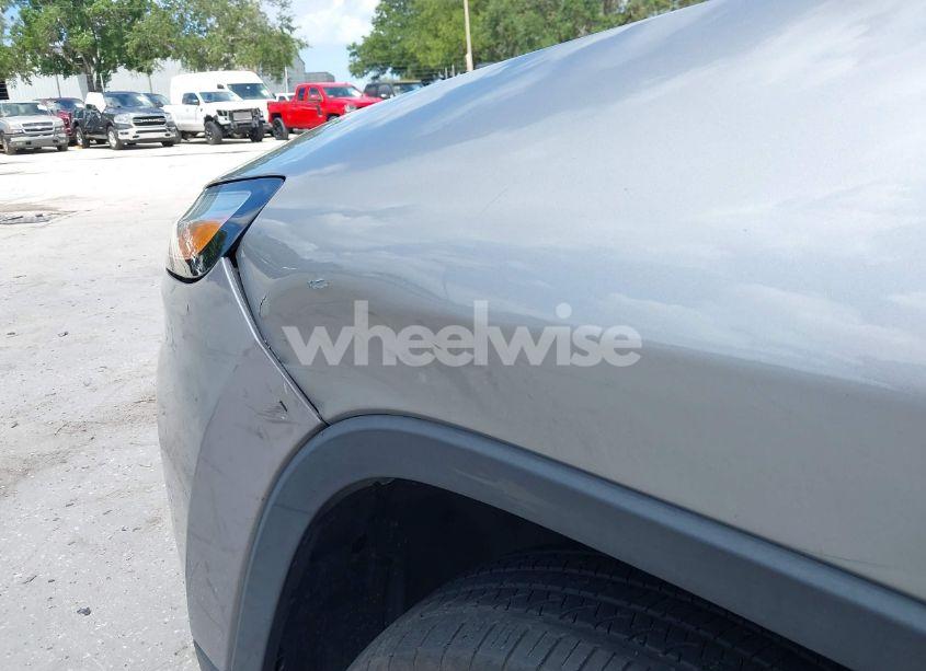 Photo 17 of 2016 Jeep Cherokee LATITUDE (VIN 1C4PJMCB1GW359896)