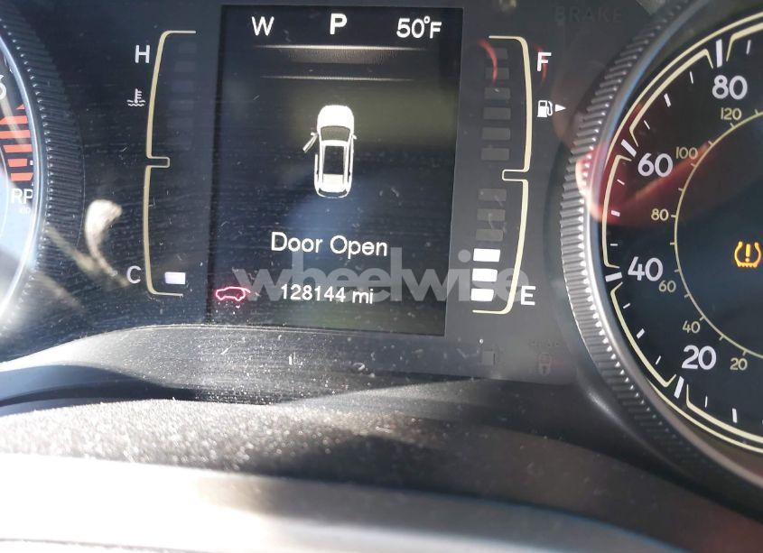 Photo 16 of 2016 Jeep Cherokee LATITUDE (VIN 1C4PJMCB1GW375810)